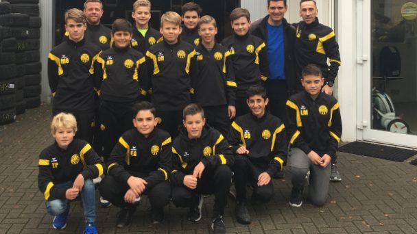 Rainer Schuck Sponsor der C- Jugend Rainer Schuck Sponsor der C- Jugend